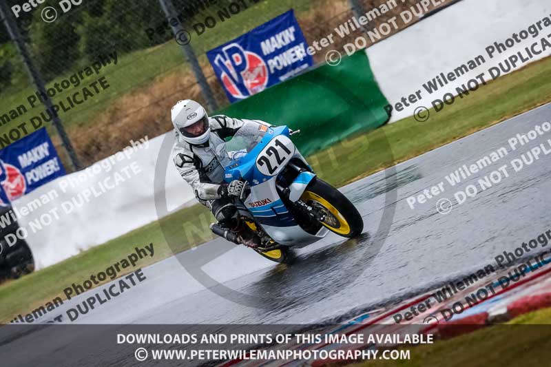 enduro digital images;event digital images;eventdigitalimages;mallory park;mallory park photographs;mallory park trackday;mallory park trackday photographs;no limits trackdays;peter wileman photography;racing digital images;trackday digital images;trackday photos